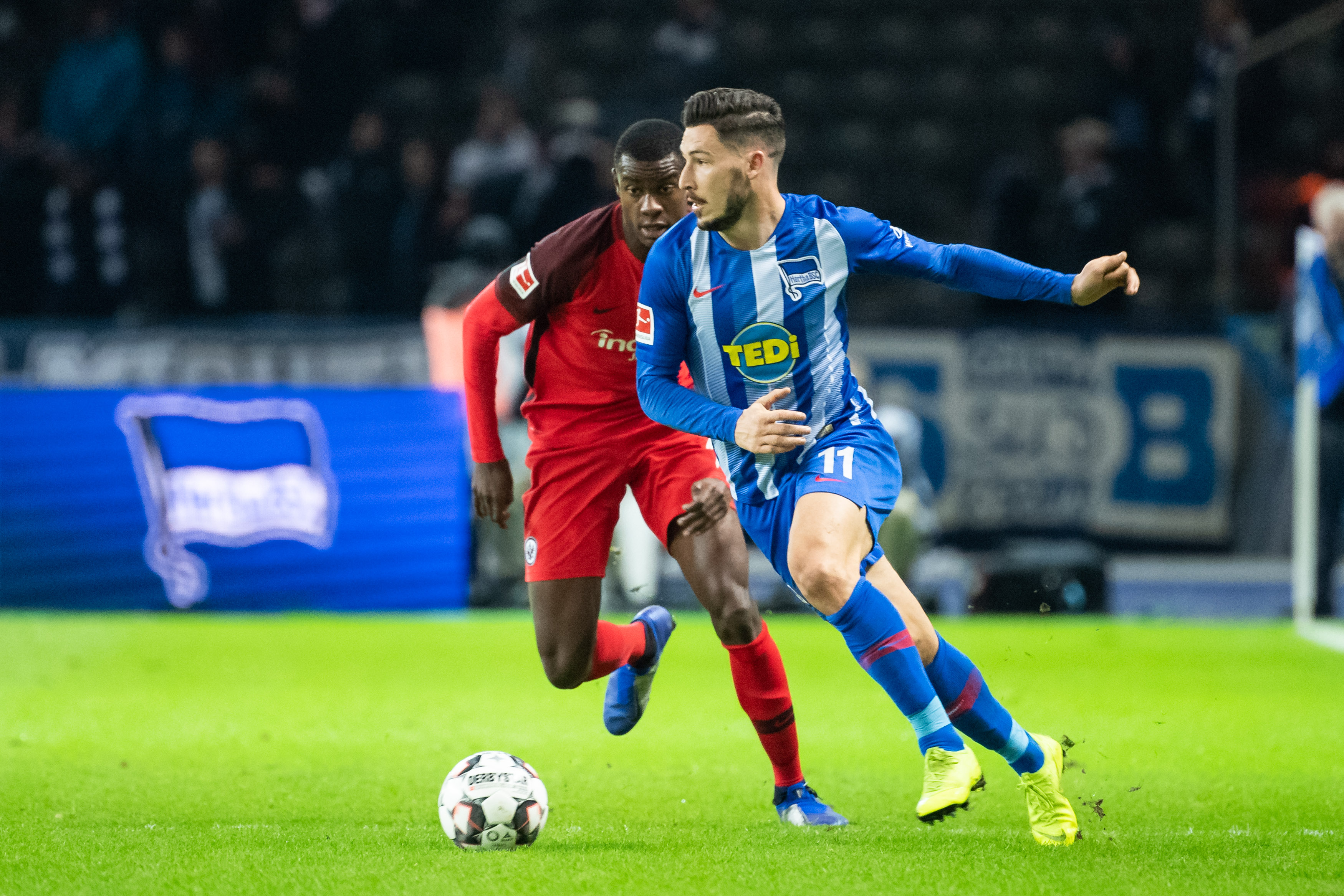 欧冠战报：格纳布里传射，基米希乌龙，拜仁3-1葡萄牙体育（欧冠：格纳布里一传一射，基米希乌龙送礼，拜仁3比1击败葡萄牙体育）