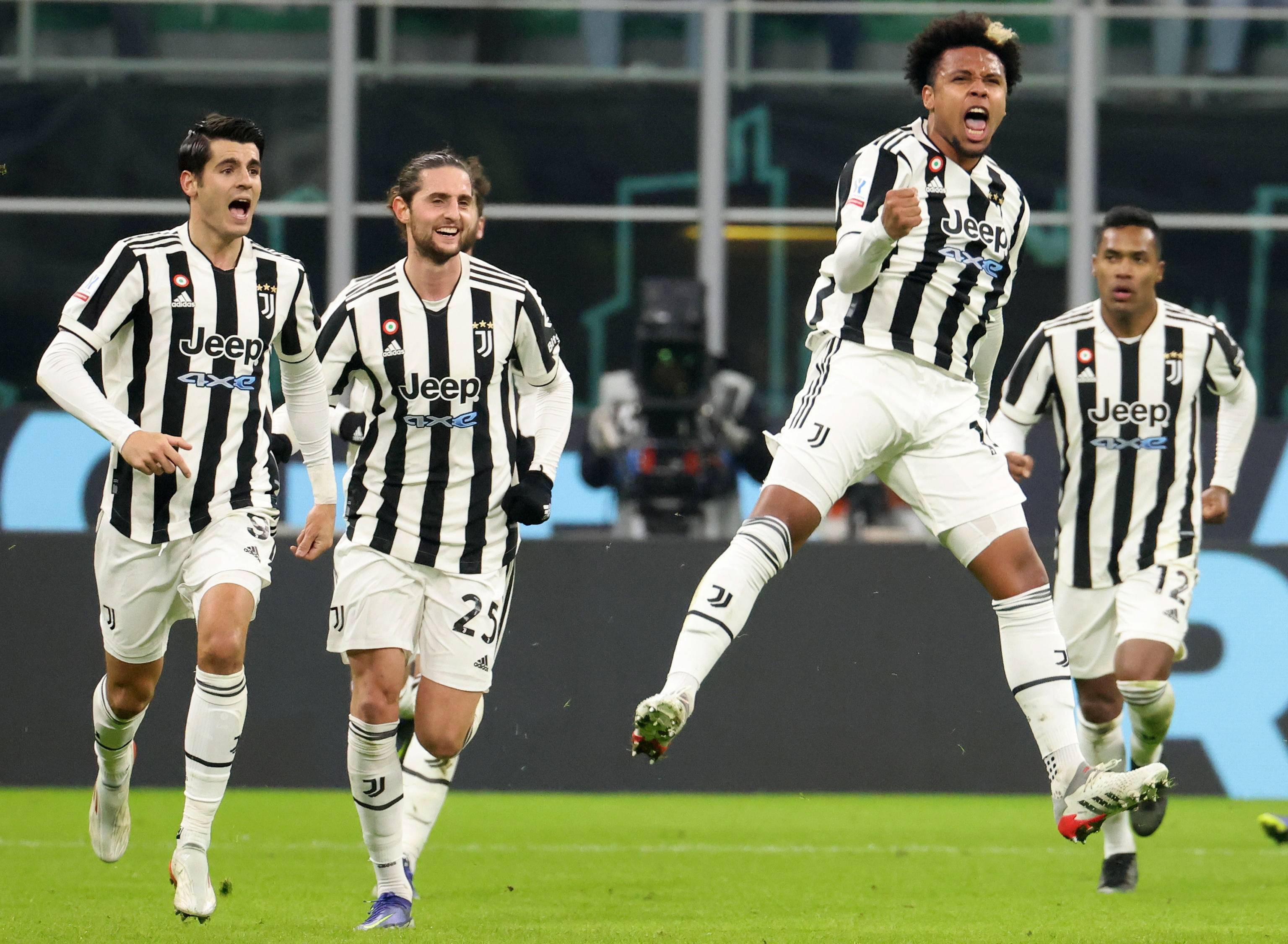 第96分钟丢球！3-3绝平！利物浦爆冷丢分，落后榜首10分卫冕英超无望