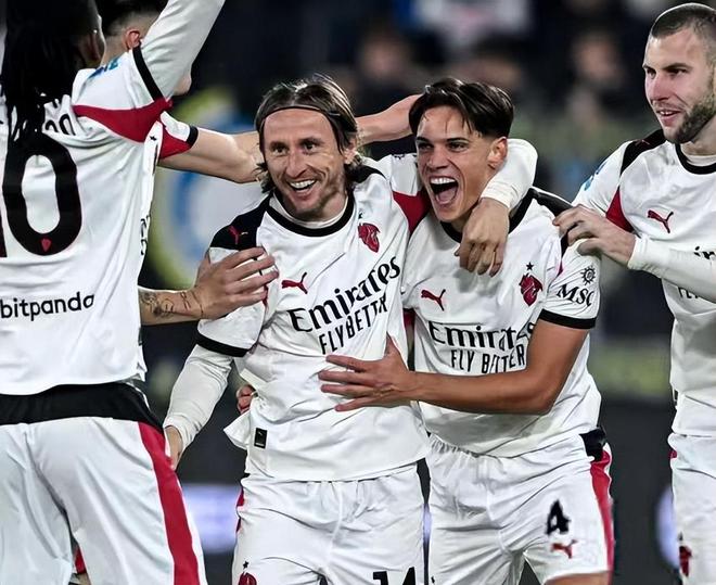 世体：拉法埃尔·马克斯确认2026世界杯后接任墨西哥主帅