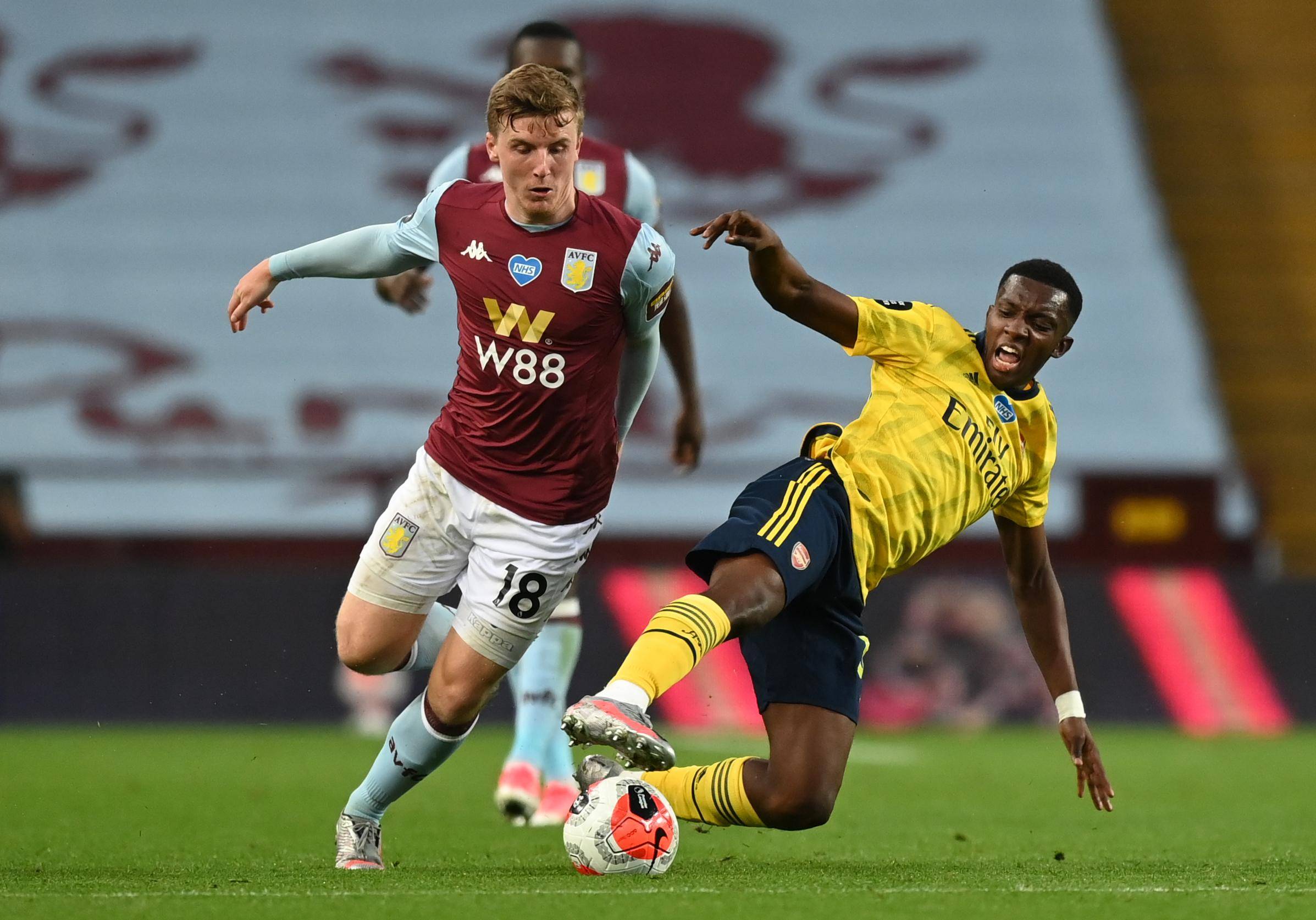 足球裁判规则误区解析