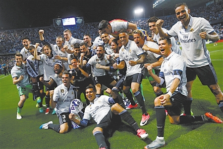 姆巴佩祝贺阿什拉夫当选非洲足球先生：爱你，你是非洲之王（姆巴佩祝贺阿什拉夫荣膺非洲足球先生：爱你，非洲之王）