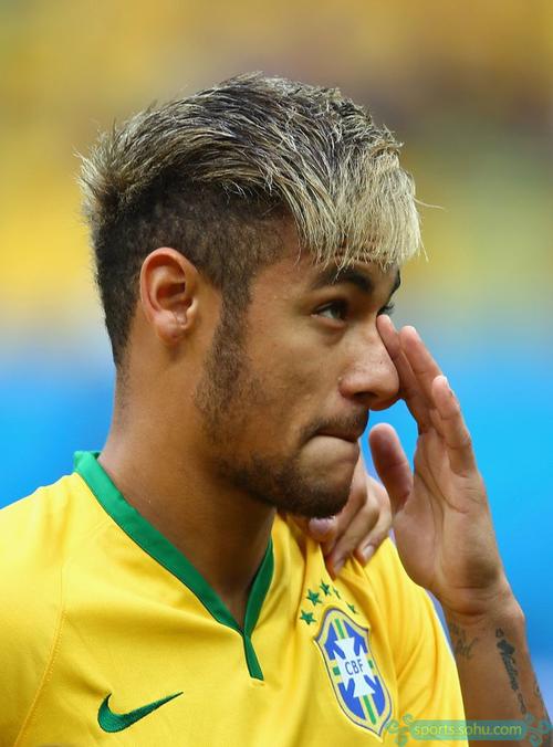 莫雷托：尤文正密切关注塞内西，球员预计不会和伯恩茅斯续约（莫雷托：尤文紧盯塞内西，预计球员不与伯恩茅斯续约）