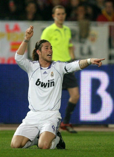 莱默尔赛季德甲每90分钟造2次运动战机会，五大联赛边后卫第1（莱默尔本季德甲每90分钟创造2次运动战机会，五大联赛边后卫居首）