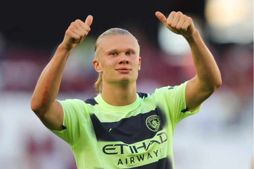 莱万：现在最好不要谈论亚马尔；合同的事我不着急