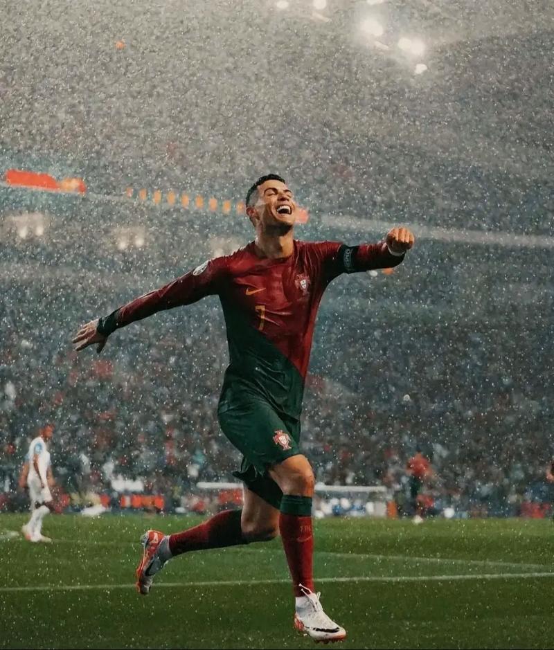 于根伟：申花的第二阵容可能也要高于我们，最重要是做好自己（于根伟：申花替补阵容或强于我们，关键是专注做好自己）